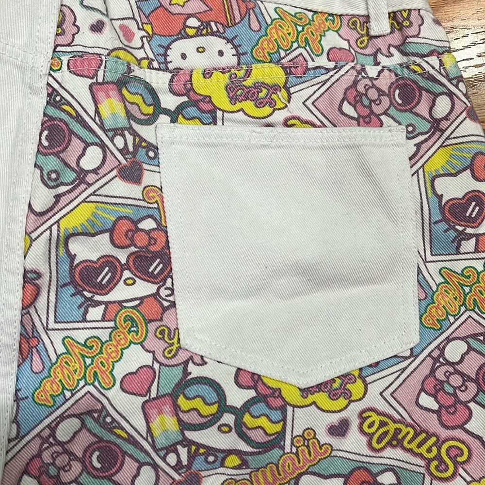 Hello  kitty / SHEIN women white denim shorts size 2xl - Picture 6 of 8